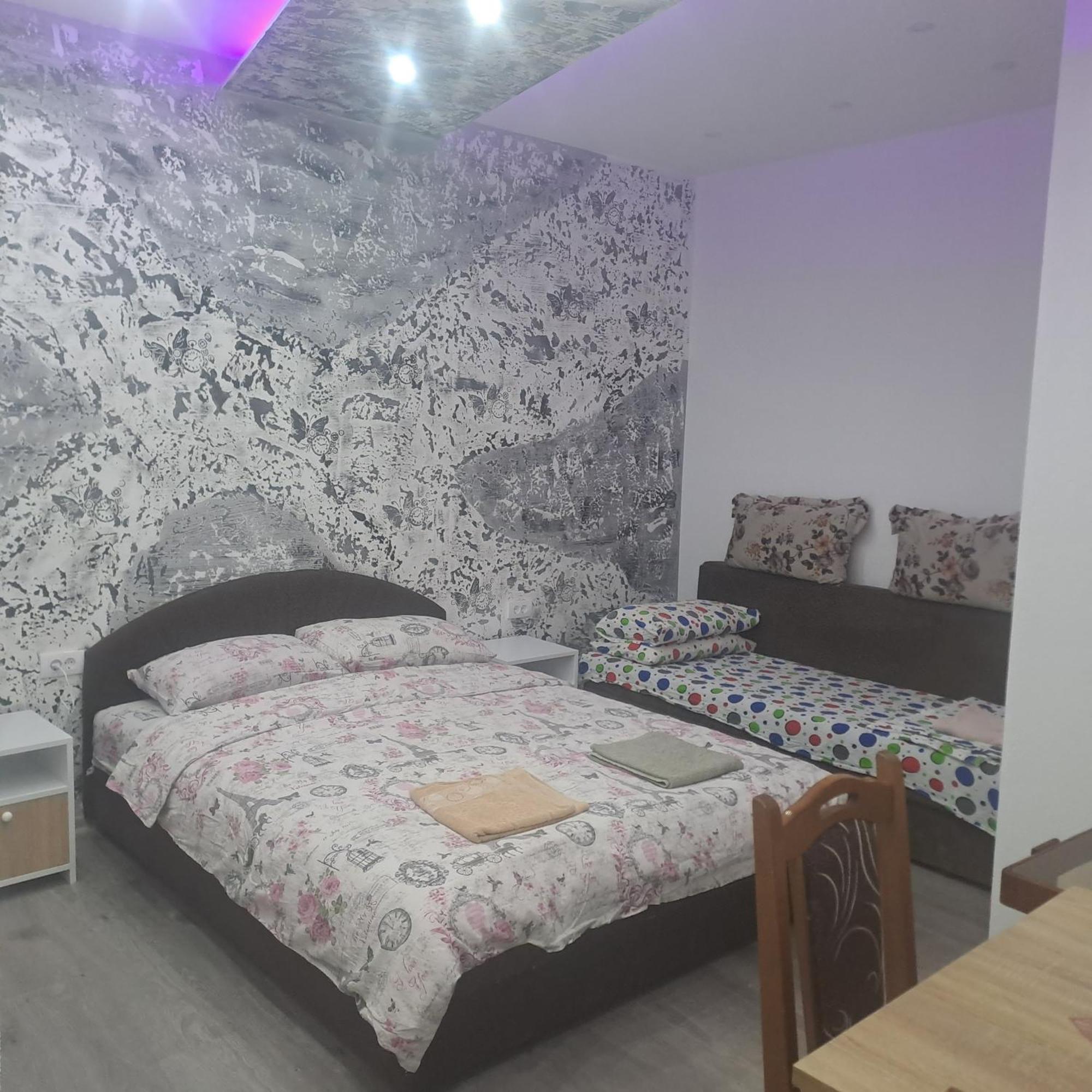 Apartmani Kosjerina Требине Екстериор снимка
